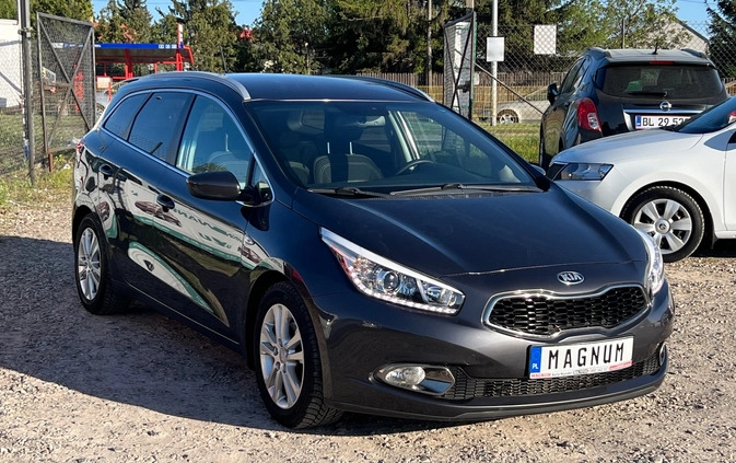 Kia Ceed cena 39900 przebieg: 151000, rok produkcji 2015 z Janów Lubelski małe 631